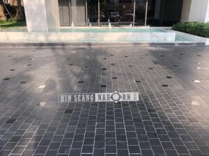 หินปูถนน cobblestone หินแกรนิต