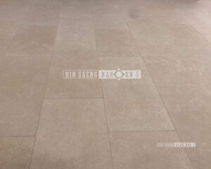 หินปูพื้นภายใน