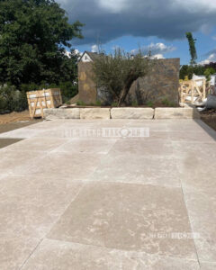 หินปูพื้นภายใน หินปูระเบียง