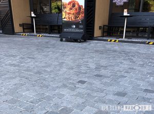 หินปูถนน cobblestone หินแกรนิต