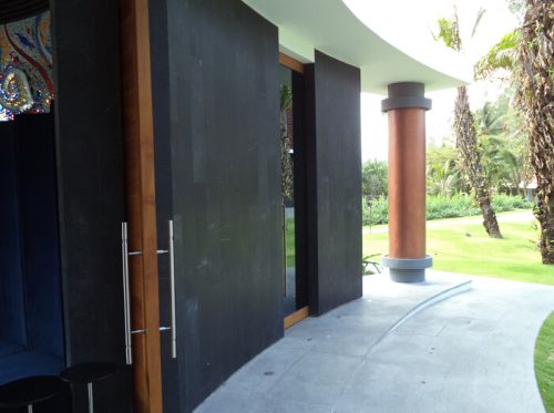 hsn-bluestone-honed-exterior-wall-column-cladding-side