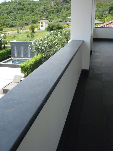 hsn-bluestone-honed-wall-coping