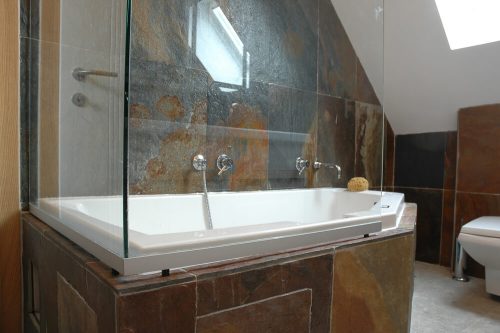 hsn-peacock-wall-cladding-interior-bathroom-bath