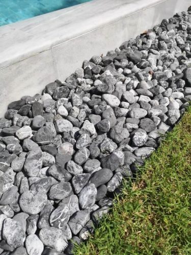 hsn-pebble-black-tumbled-landscape-exterior-modern-pool