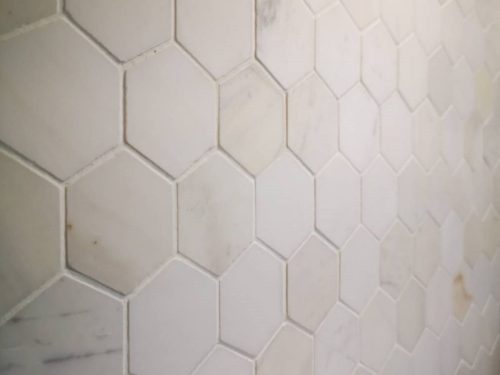 hsn-white-dolomite-honed-hexagon-zoom-in (2)